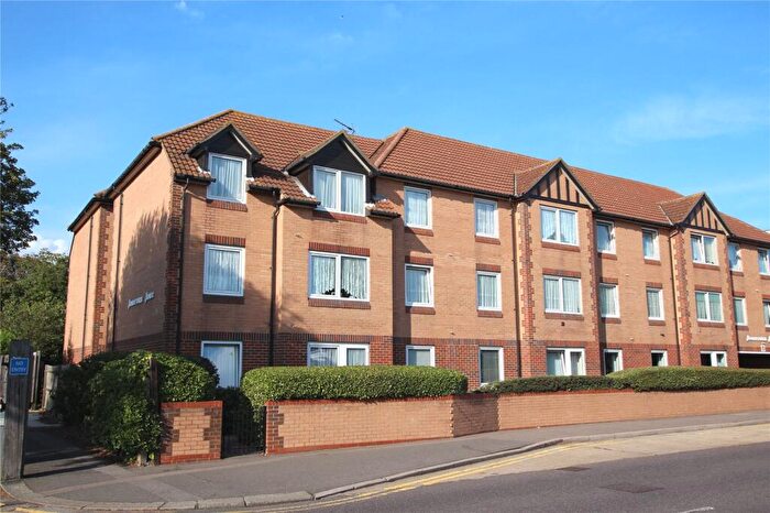 1 Bedroom Apartment For Sale In Homerowan House, Station Road, Thorpe Bay, Essex, SS1