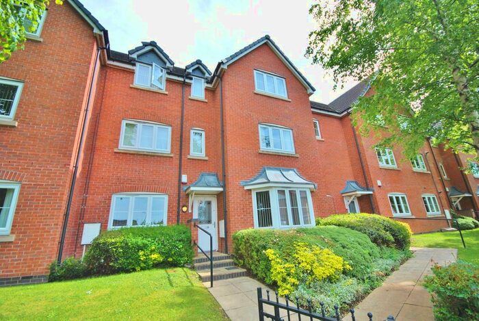 2 Bedroom Flat To Rent In Whytehall Court, Oakland Avenue, Long Eaton, Nottingham, NG10