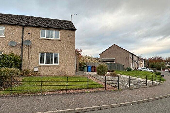 2 Bedroom Semi-Detached House To Rent In Shannon Drive, Falkirk, FK1