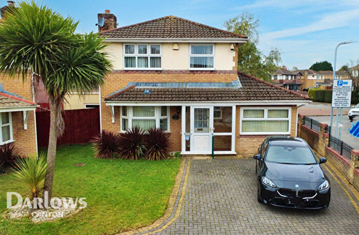 5 Bedroom Detached House For Sale In Powderham Drive, Cardiff, CF11