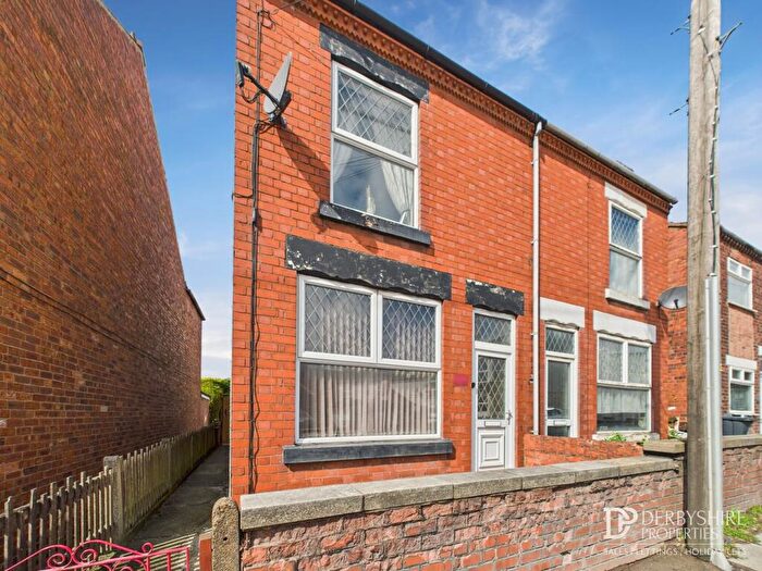 3 Bedroom Semi Detached House For Sale In Greenhill Lane, Riddings, DE55