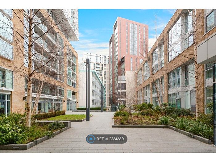 1 Bedroom Flat To Rent In Spectrum Way, Wandsworth, London, SW18