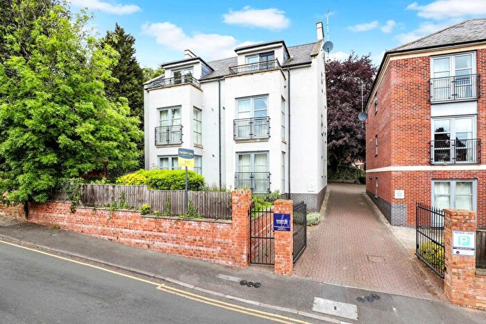 2 Bedroom Flat For Sale In Second Avenue, Nottingham, NG7