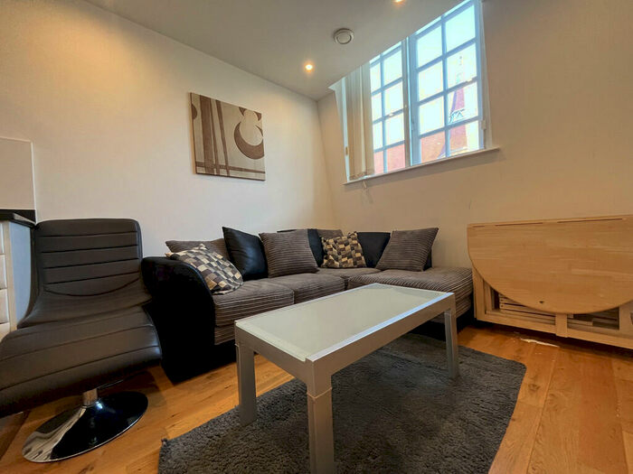 2 Bedroom Apartment To Rent In Bedford Chambers, Bedford Street, LS1