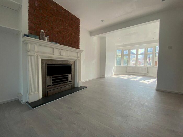 3 Bedroom Terraced House To Rent In Elmer Gardens, Isleworth, TW7