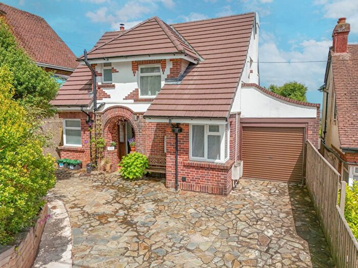 3 Bedroom Detached House For Sale In Marldon Road, Paignton, TQ3
