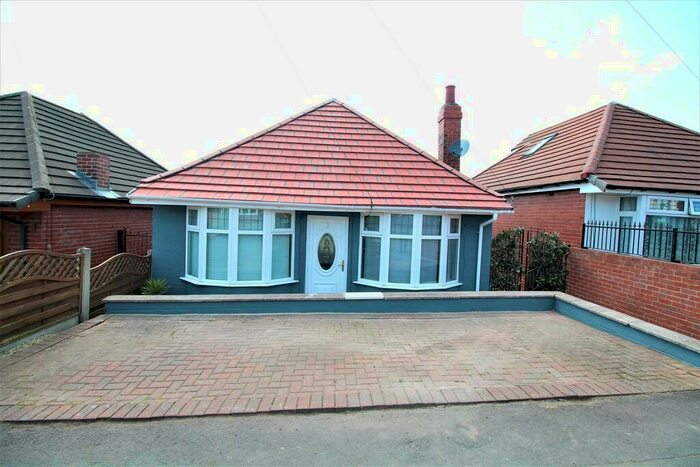 3 Bedroom Detached Bungalow To Rent In Park Road, Mexborough, S64