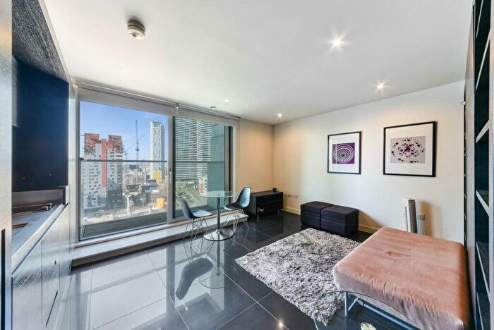 Studio To Rent In West Tower, Pan Peninsula Square, Canary Wharf, E14
