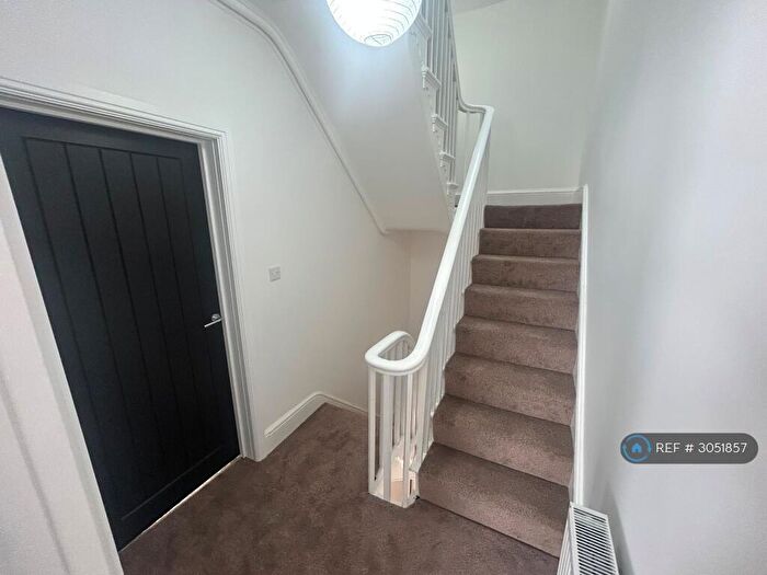5 Bedroom Semi Detached House To Rent In Holland St, Liverpool, L7