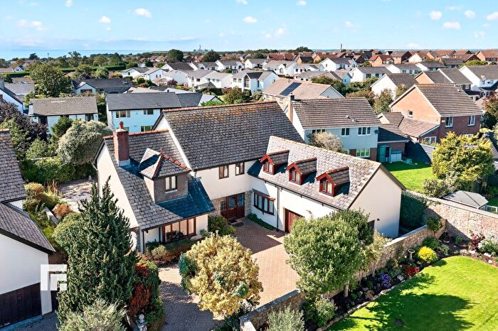 5 Bedroom Detached House For Sale In Jackson Close, Rhoose, CF62