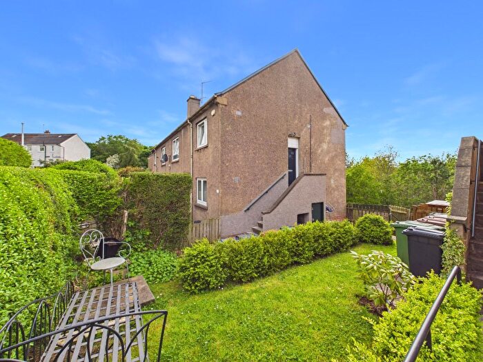 2 Bedroom Flat To Rent In Gilmerton Dykes Avenue, Gilmerton, Edinburgh, EH17