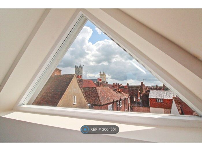 2 Bedroom Flat To Rent In Knotts Lane, Canterbury, CT1