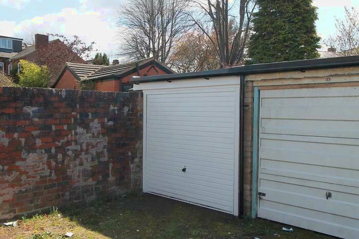 Garage / Parking To Rent In Heathfield Gardens, Stourbridge, Stourbridge, DY8