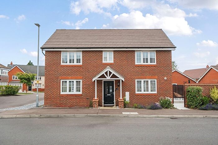 4 Bedroom Detached House For Sale In Newton Grove, Shefford, SG17