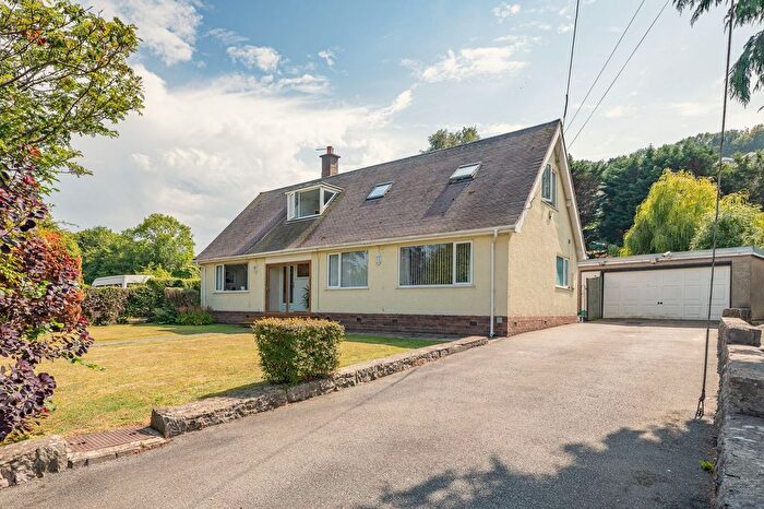 4 Bedroom Detached Bungalow For Sale In Minffordd Road, Llanddulas, LL22