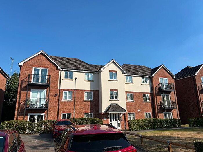 2 Bedroom Flat To Rent In Burlywood Close, Allesley, Coventry, CV5