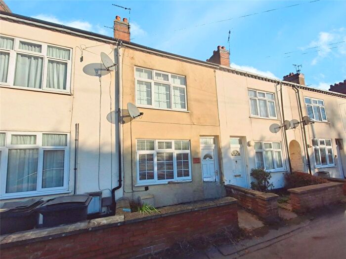 2 Bedroom Terraced House For Sale In Oldbury Road, Nuneaton, Warwickshire, CV10