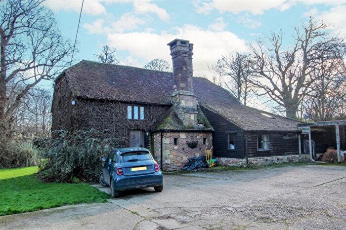 3 Bedroom Detached House To Rent In Ardingly Road Lindfield, Haywards Heath, RH16