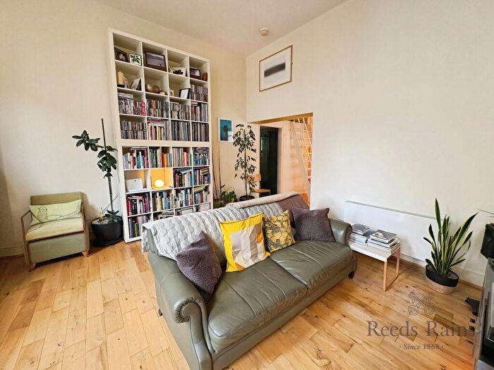 1 Bedroom Apartment To Rent In Sweeting Street, Liverpool, Merseyside, L2