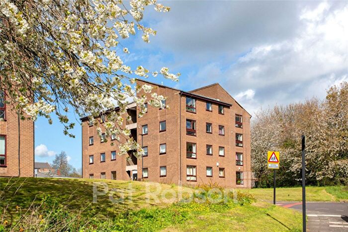 2 Bedroom Flat To Rent In Mountwood, Greystoke Gardens, Sandyford, Newcastle Upon Tyne, NE2