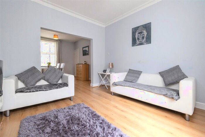 3 Bedroom End Of Terrace House For Sale In Oswy Street, Whitby, North Yorkshire, YO21