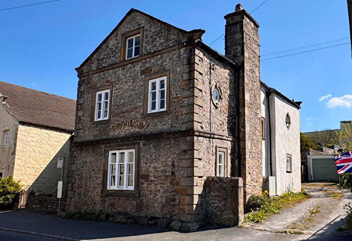 3 Bedroom Character Property For Sale In Main Street, West Witton, Leyburn, DL8