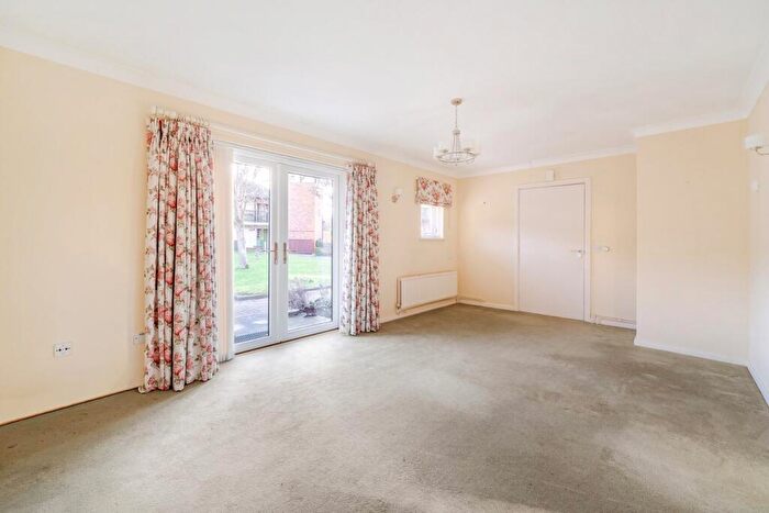 2 Bedroom Retirement Property For Sale In Oaktree Court, Portland Drive, Willen, Milton Keynes, MK15