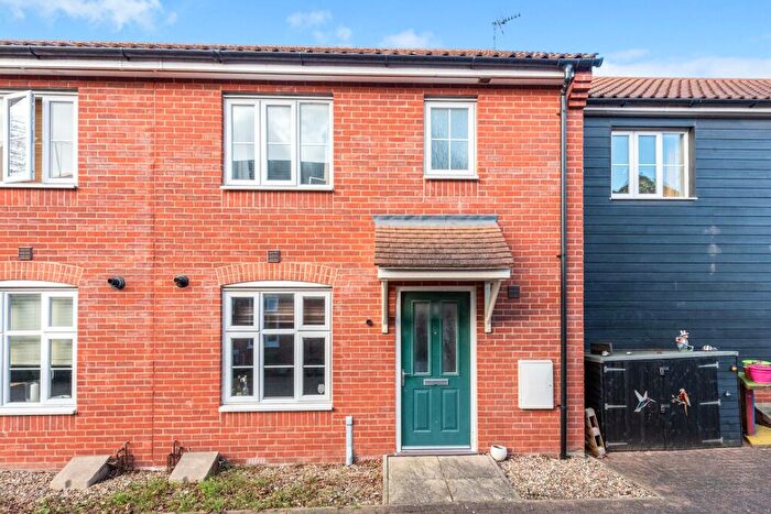 3 Bedroom House To Rent In Blake Walk, Bury St. Edmunds, IP32
