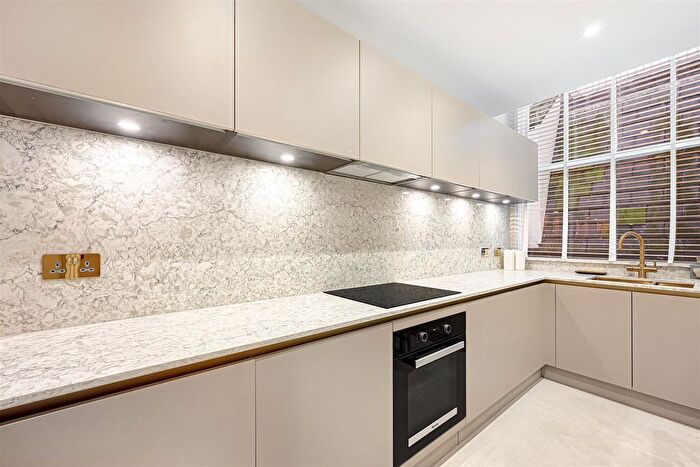 2 Bedroom Flat For Sale In Hans Road, Knightsbridge, SW3