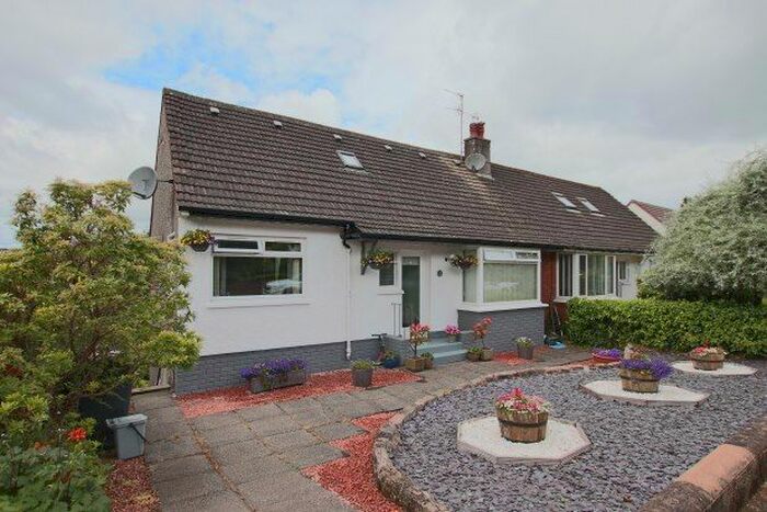 4 Bedroom Property To Rent In South Glassford Street, Glasgow, G62