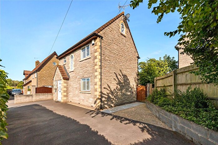 4 Bedroom Detached House For Sale In Westerleigh Road, Emersons Green, Bristol, Gloucestershire, BS16