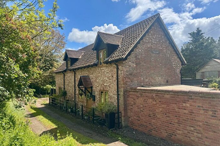 3 Bedroom Cottage For Sale In Fengate, Weeting, IP27