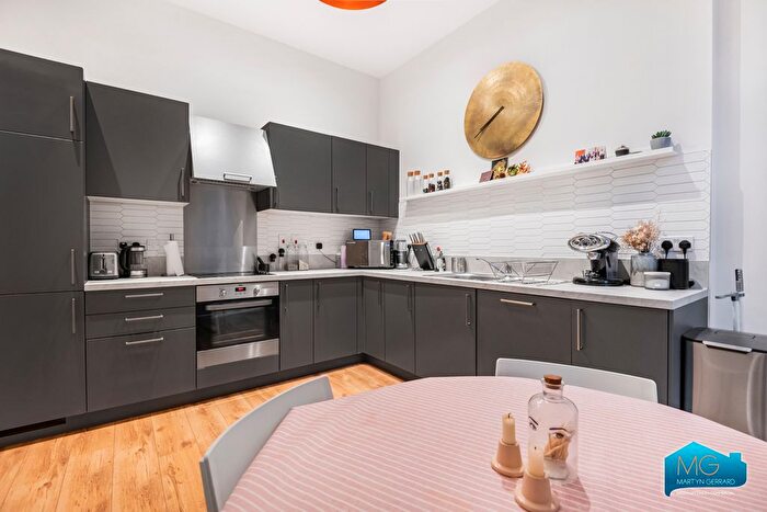 2 Bedroom Flat To Rent In St. Pancras Way, Camden Town, London, NW1