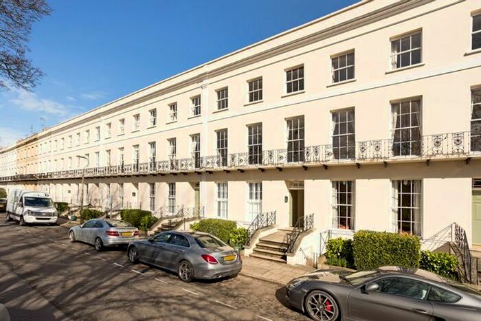 2 Bedroom Flat To Rent In Montpellier Spa Road, Cheltenham, GL50