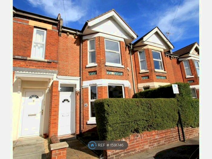 4 Bedroom Terraced House To Rent In Cambridge Road, Southampton, SO14