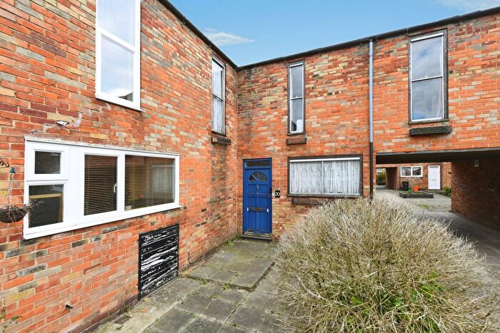 3 Bedroom End Terrace House For Sale In Arabis Place, Basildon, Essex, SS15
