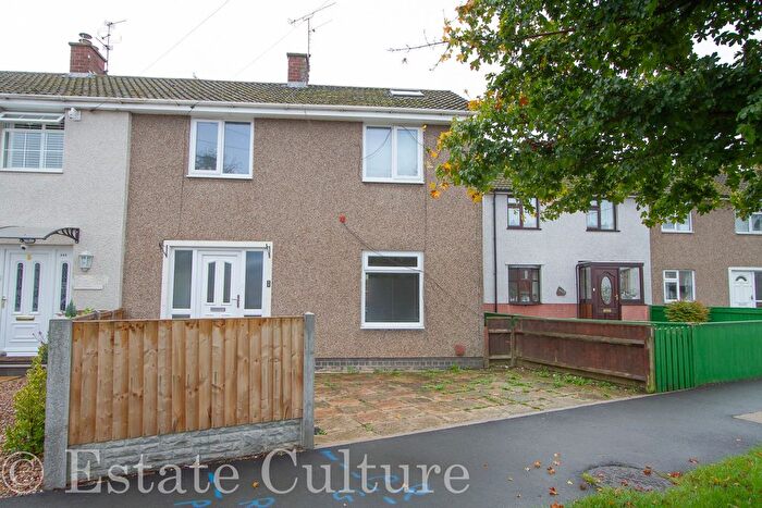 3 Bedroom Semi-Detached House To Rent In St. James Lane, Willenhall, Coventry, CV3