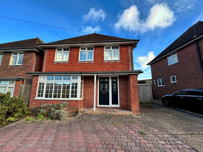 3 Bedroom Detached House To Rent In Victoria Drive, Eastbourne, BN20
