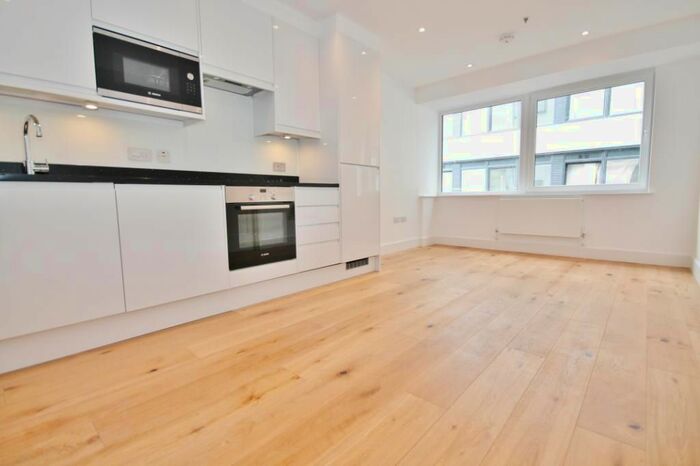 1 Bedroom Flat To Rent In High Street, Croydon, CR0