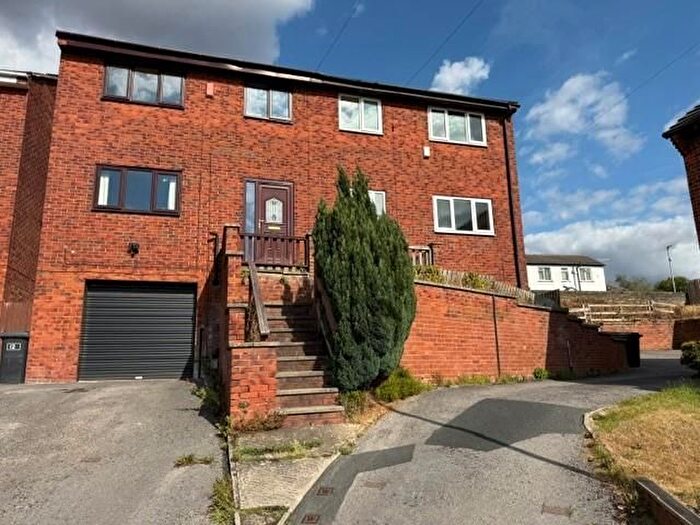 3 Bedroom Semi-Detached House For Sale In Coney Walk, Dewsbury, WF13