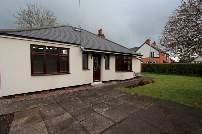 3 Bedroom Bungalow To Rent In Hampden Grove, Beeston, Beeston, NG9