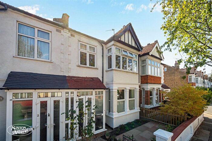 5 Bedroom Terraced House For Sale In Woodstock Avenue, London, W13