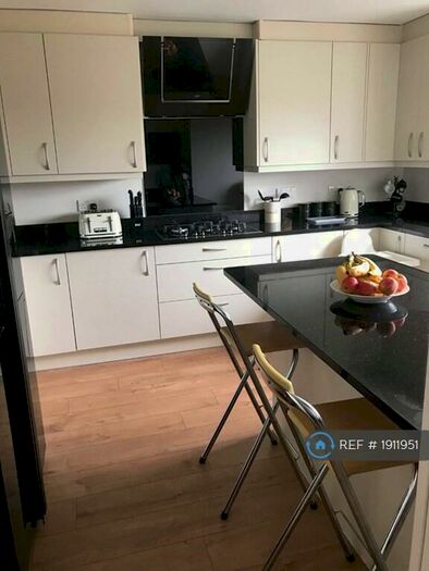 3 Bedroom Terraced House To Rent In Temple Gardens, Sittingbourne, ME10