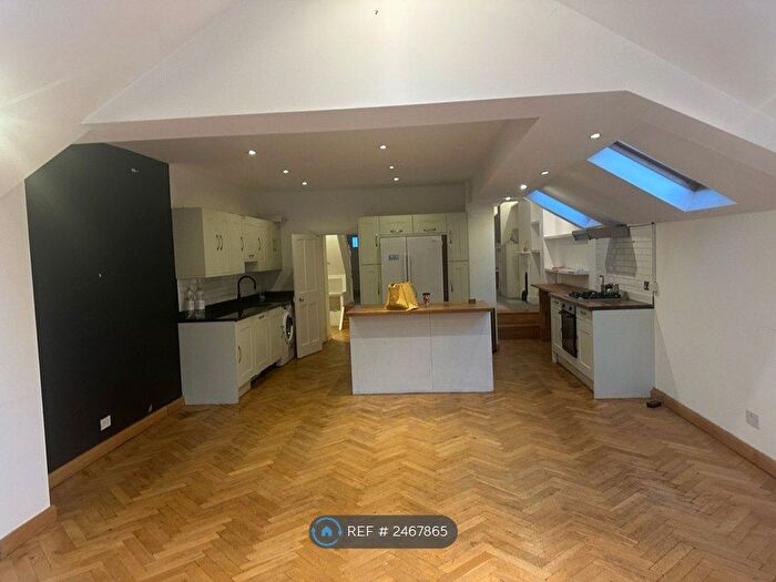 4 Bedroom Terraced House To Rent In Langthorne Street, London, SW6