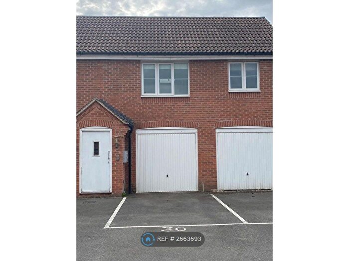 1 Bedroom Semi-detached House To Rent In Sunderland Close, Watton, IP25