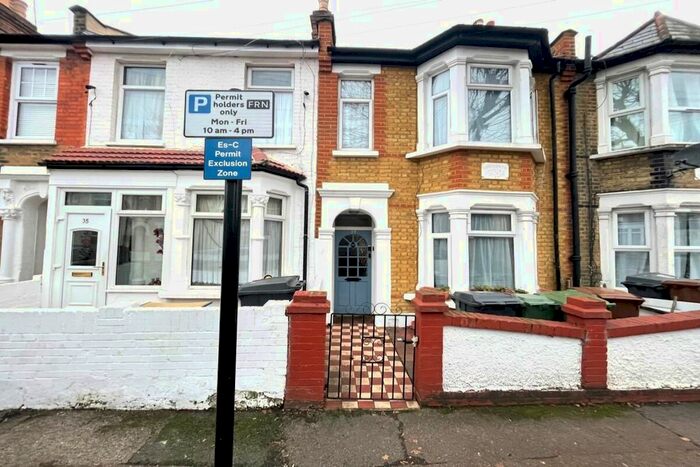 3 Bedroom Terraced House To Rent In Woodend Road, Walthamstow, London E17