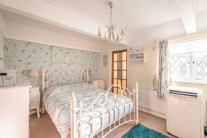 2 Bedroom Terraced House For Sale In Coppermill Lane, Harefield, UB9