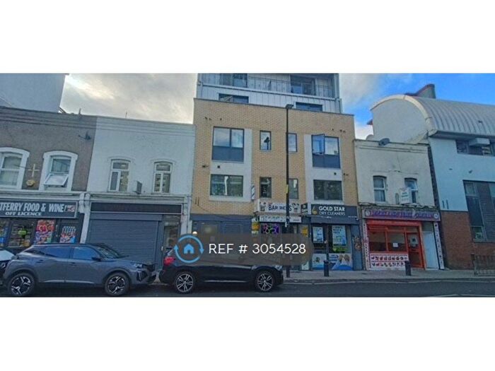 1 Bedroom Flat To Rent In Westferry Road, London, E14