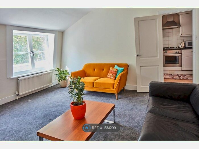 2 Bedroom Flat To Rent In Cleveland Square, London, W2