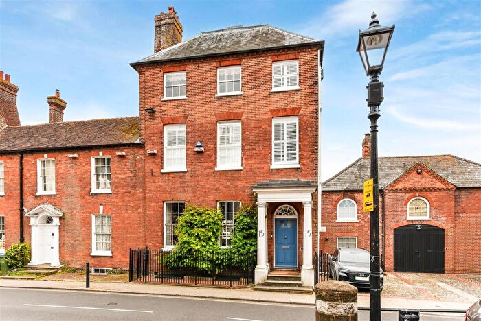 5 Bedroom House To Rent In Maltravers Street, Arundel, BN18